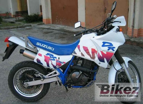 Suzuki DR 650 RSE Gallery